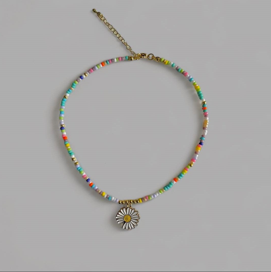 Multicolor Flower Beaded Necklace